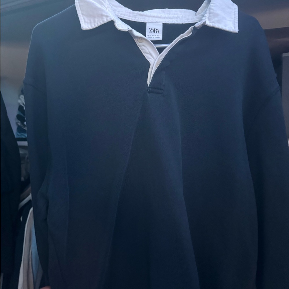 Zara Men's Navy and White Shirt